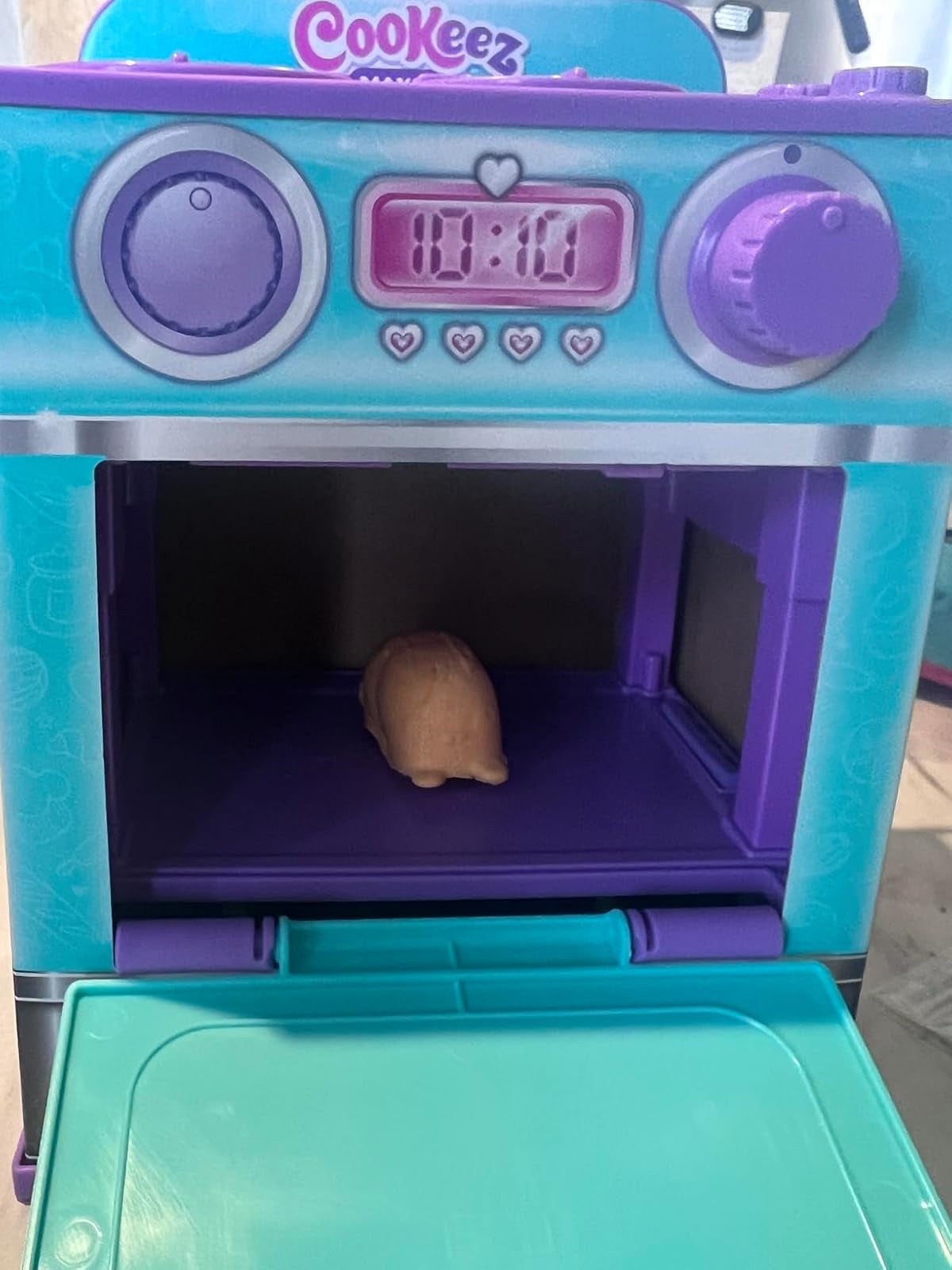 Cookeez Makery toy oven with surprise plush baking kit